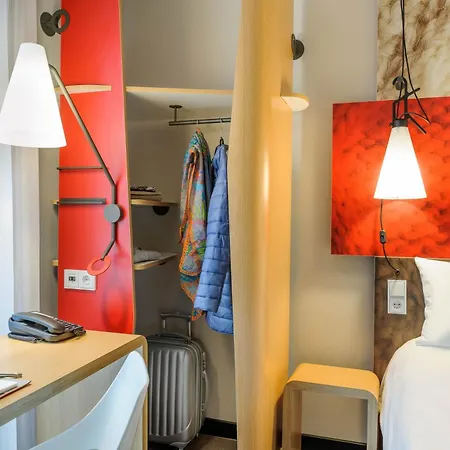 Ibis Hauptbahnhof 3*