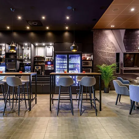 Ibis Hauptbahnhof 3* Berlín