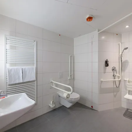 Hotel Ibis Hauptbahnhof 3*