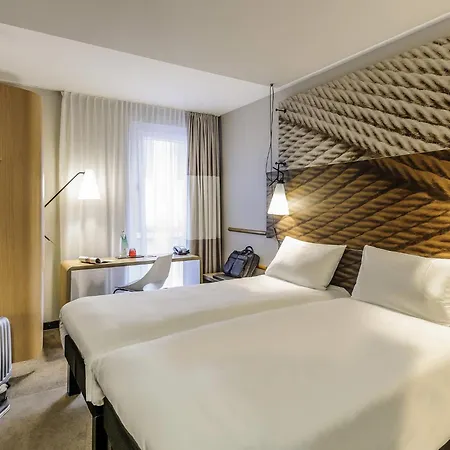 מלון Ibis Hauptbahnhof 3*