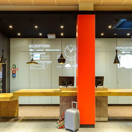 Ibis Hauptbahnhof 3*
