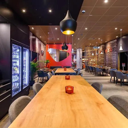 Ibis Hauptbahnhof Hotell