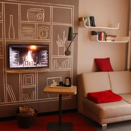 Ibis Hauptbahnhof Hotell