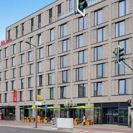 Ibis Hauptbahnhof Hotell 3*